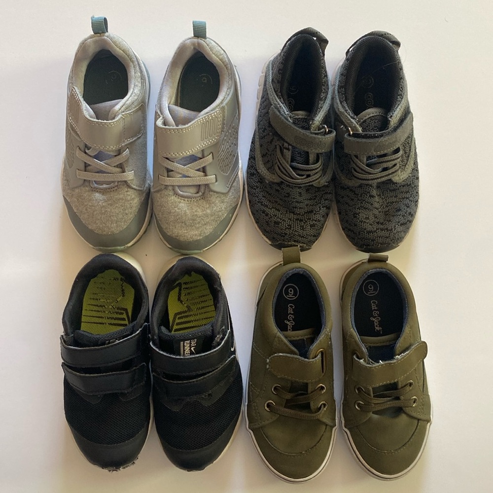 Size 9 (toddler) Sneaker Bundle